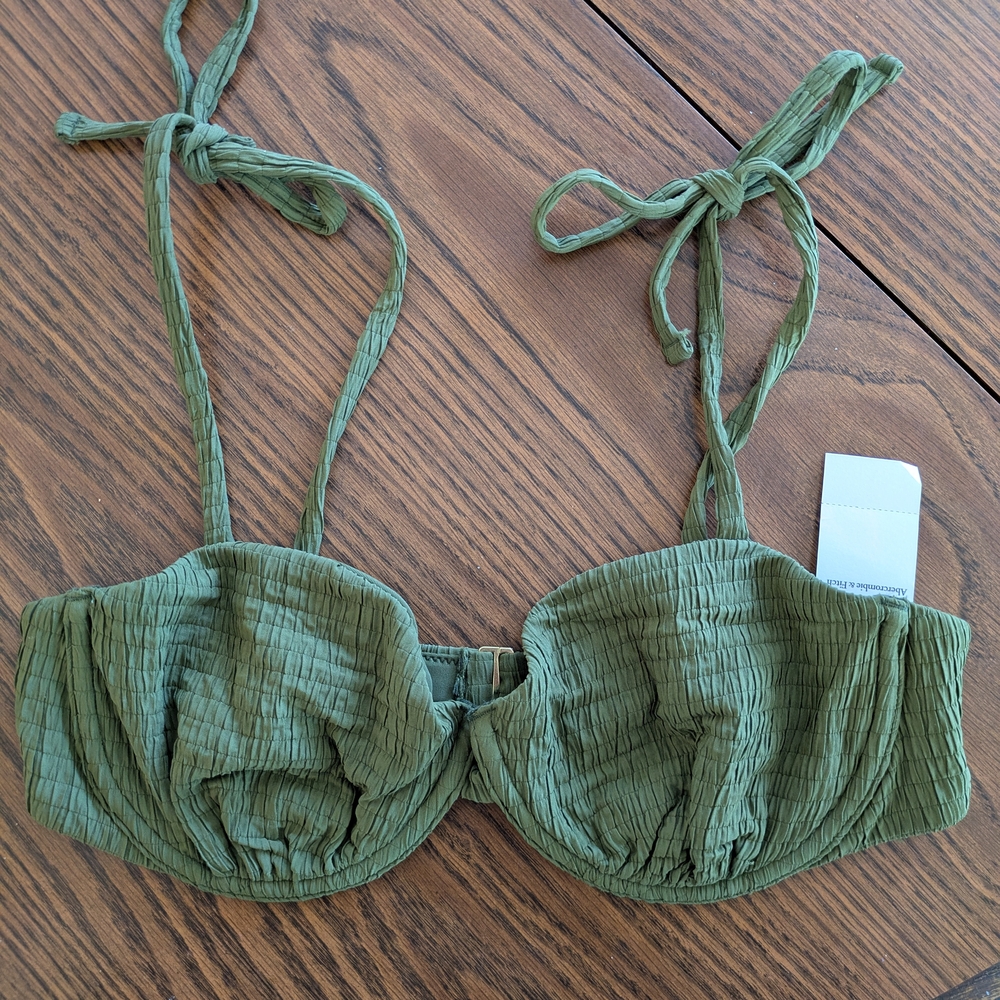 Abercrombie Green Tie-Strap Underwire Bikini Top- NWT